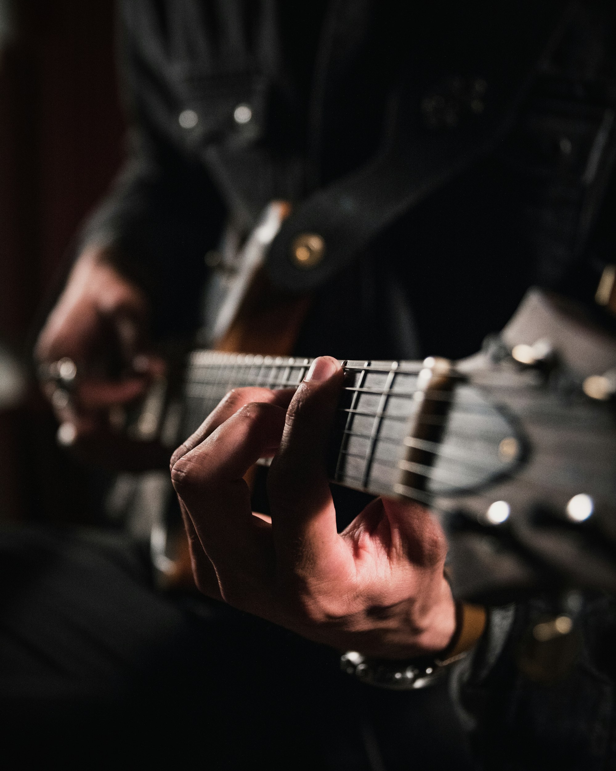 Guitarra criolla durante la peña de Don Francesco